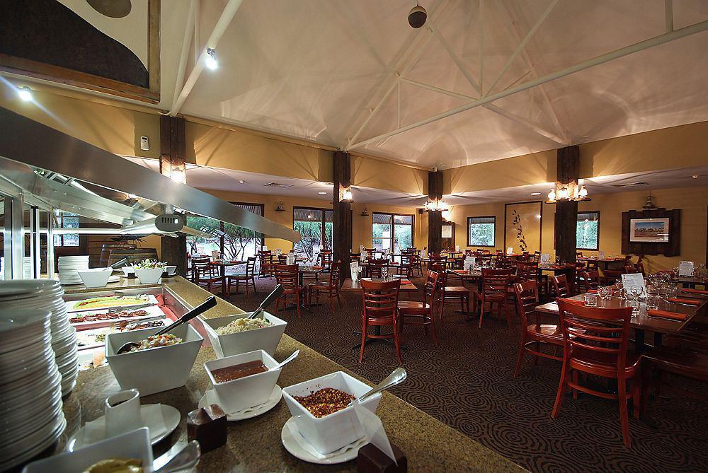 Outback Hotel Ayers Rock Restaurante foto